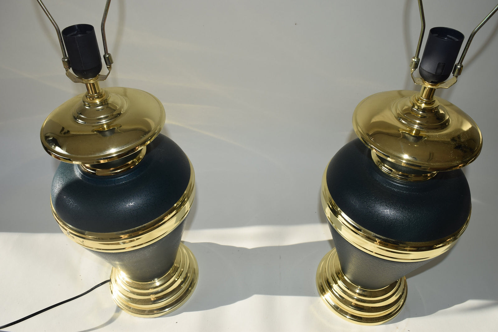 Vintage 1990s Green Ceramic & Gold-Tone Table Lamps – Vase-Style Statement Lighting, Matching Pair