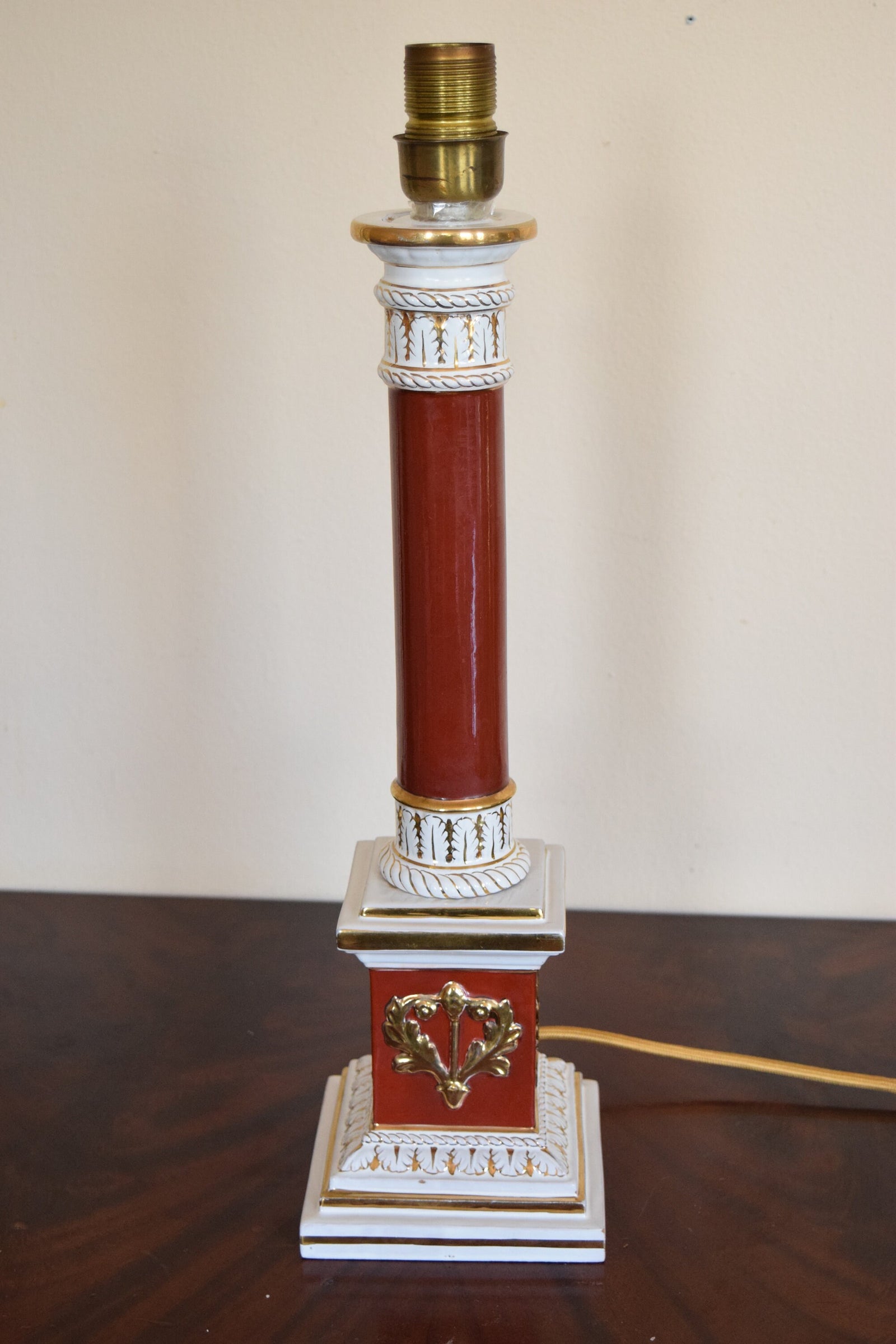 Ceramic Column Table Lamp, Red and Gold, Art Deco Style, Attributed to Ugo Zaccagnini, Italy 1950s