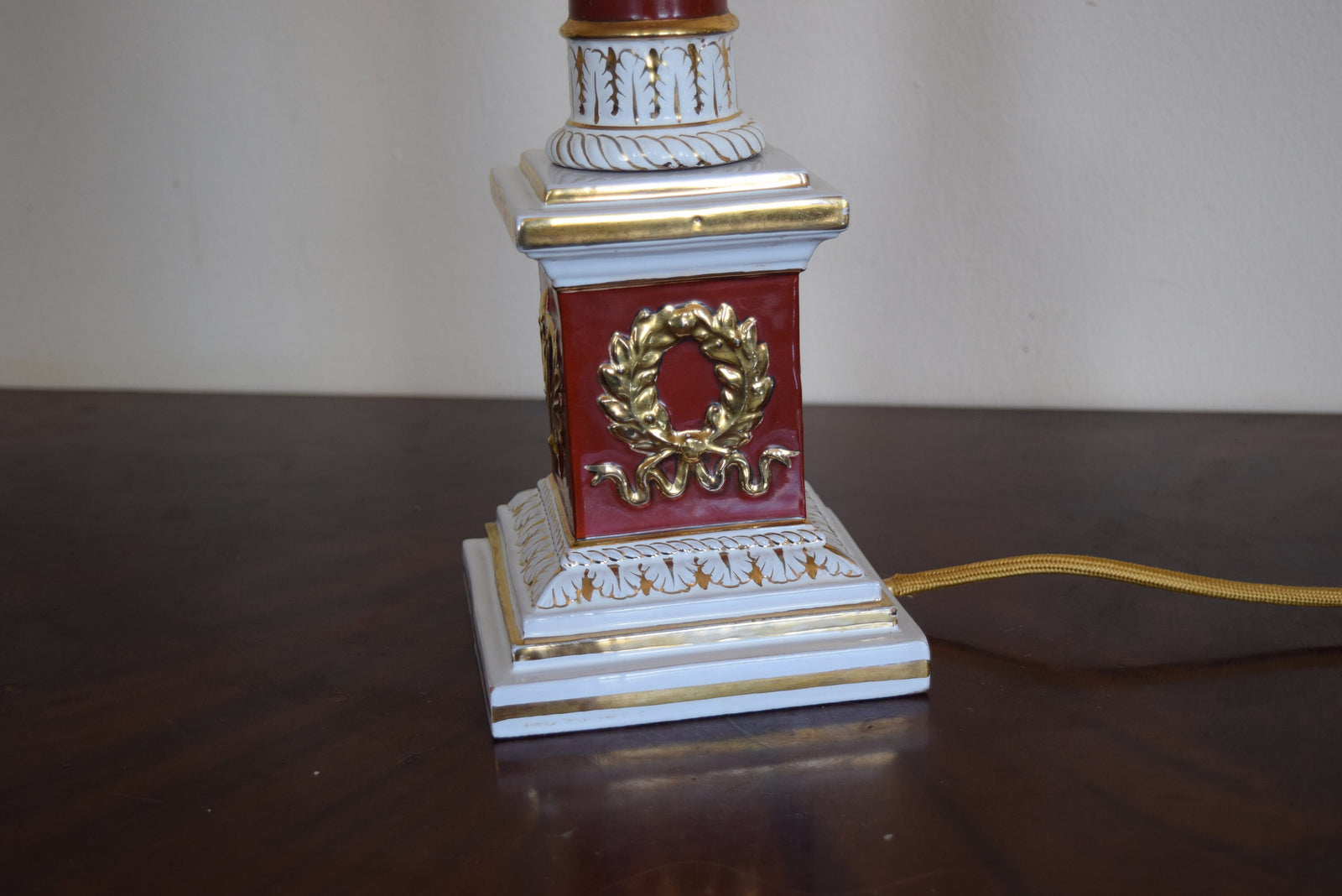 Ceramic Column Table Lamp, Red and Gold, Art Deco Style, Attributed to Ugo Zaccagnini, Italy 1950s
