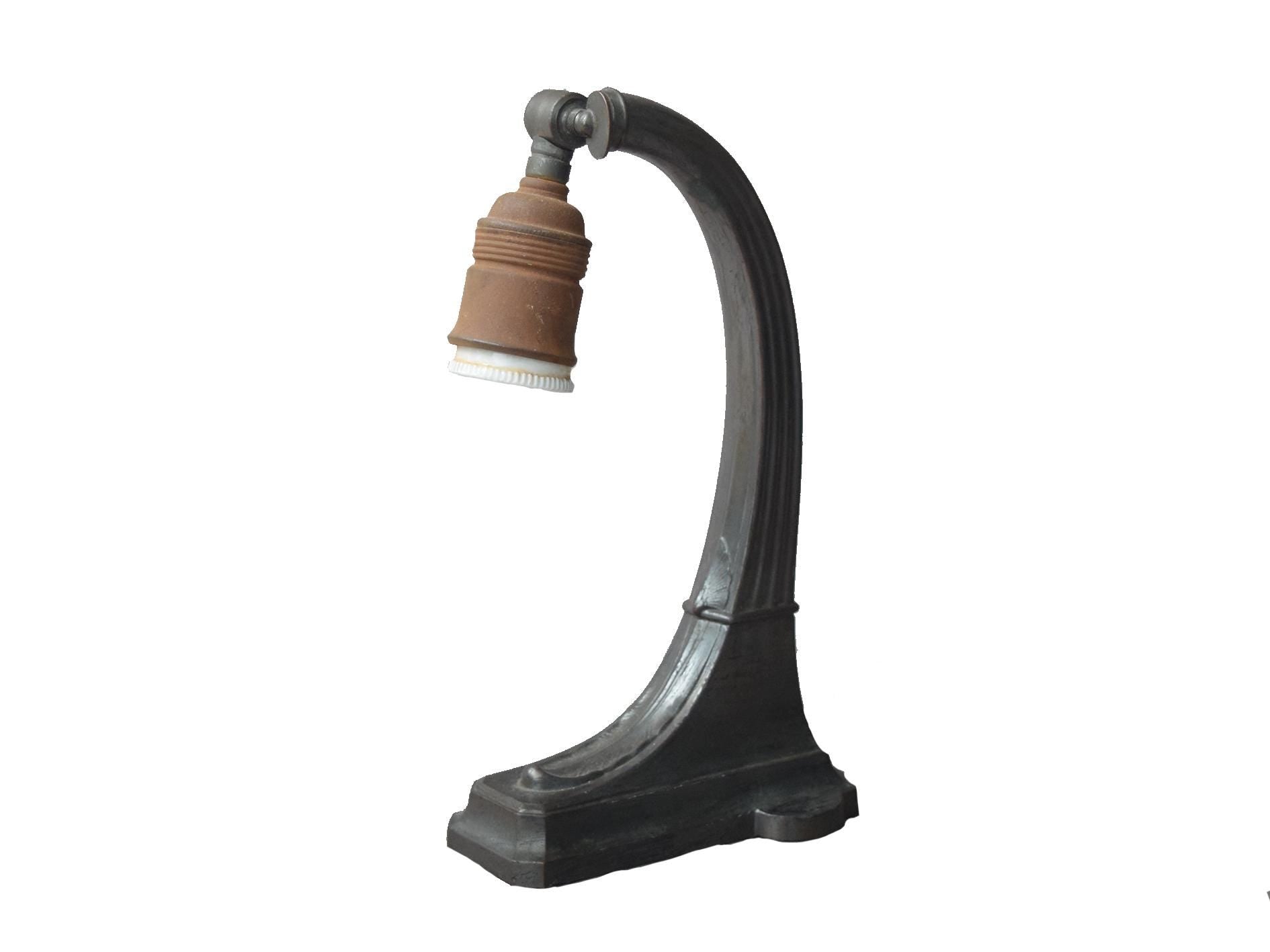 Art-Nouveau desk lamp