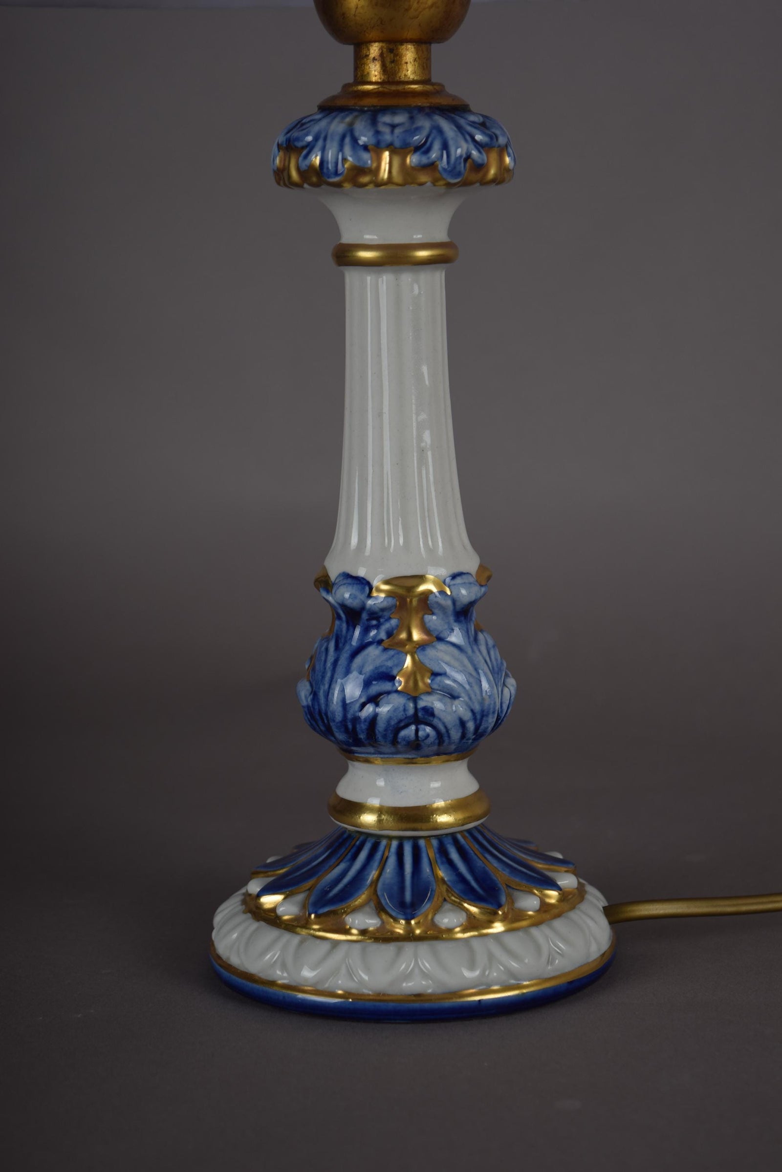 Vintage Blue and White Ceramic Table Lamp, Gilt Fluted Column — Pleated Shade Included