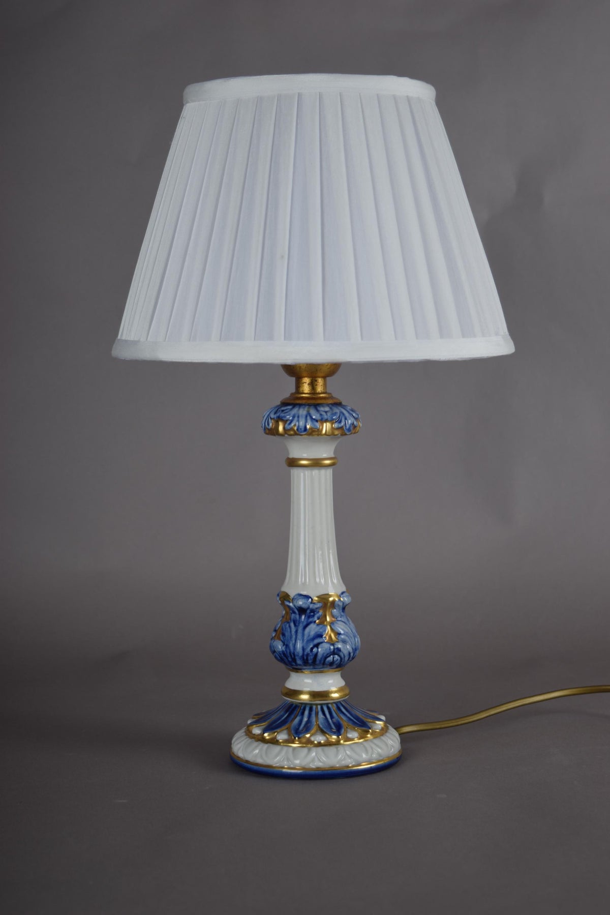 Vintage Blue and White Ceramic Table Lamp, Gilt Fluted Column — Pleated Shade Included