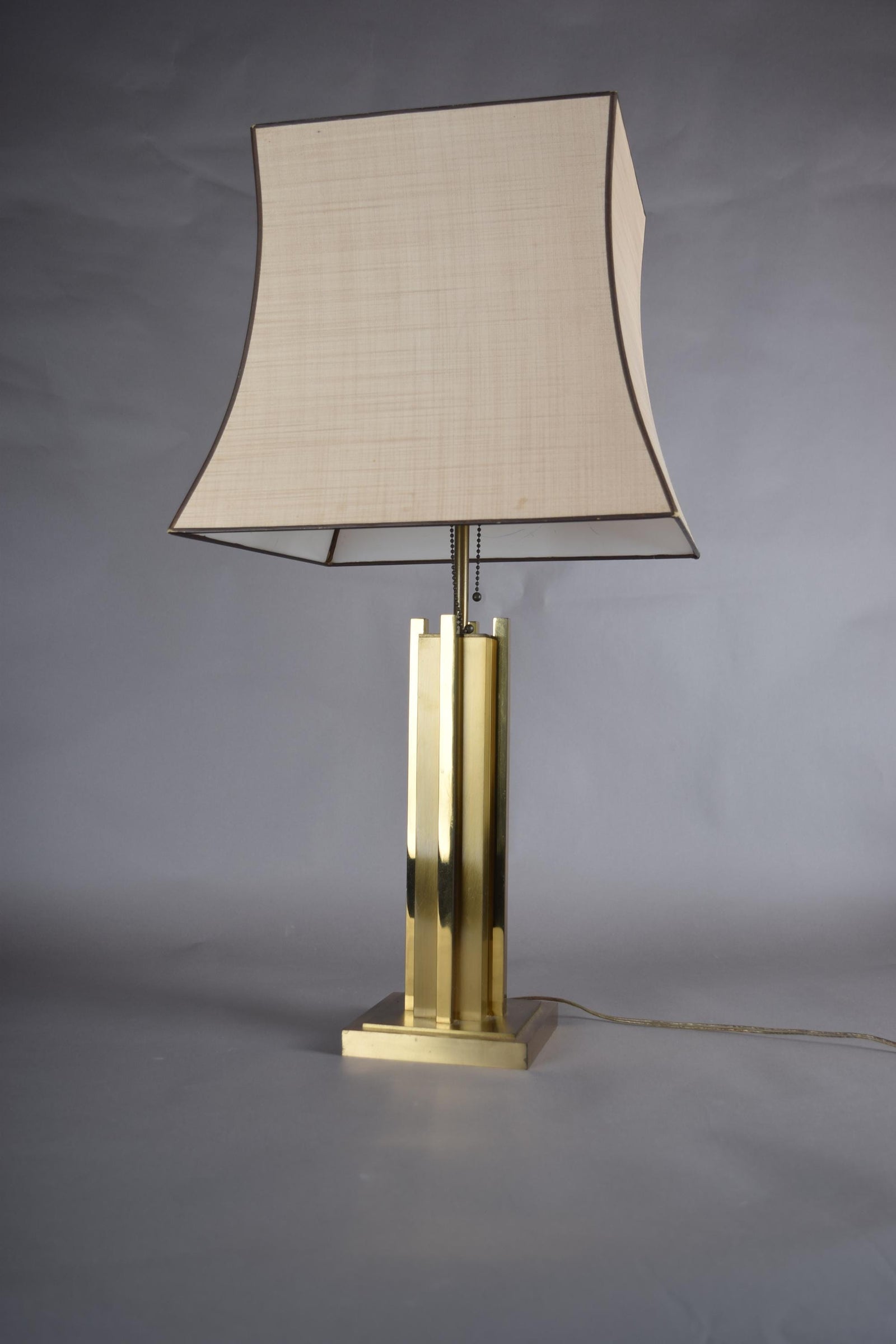 Willy Rizzo Style Brass Table Lamp, 1970s Italy, Skyscraper Column Design, Dual Pull Chain Lamp