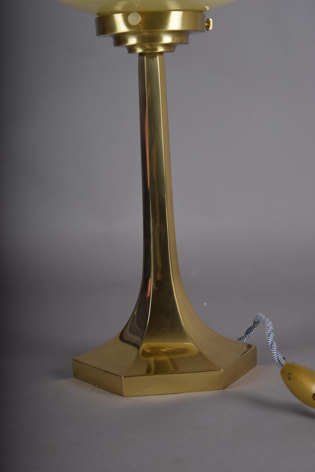 Josef Hoffmann Style Table Lamp, Brass Base with Ribbed Opaline Glass Shade, Wiener Werkstätte Inspired
