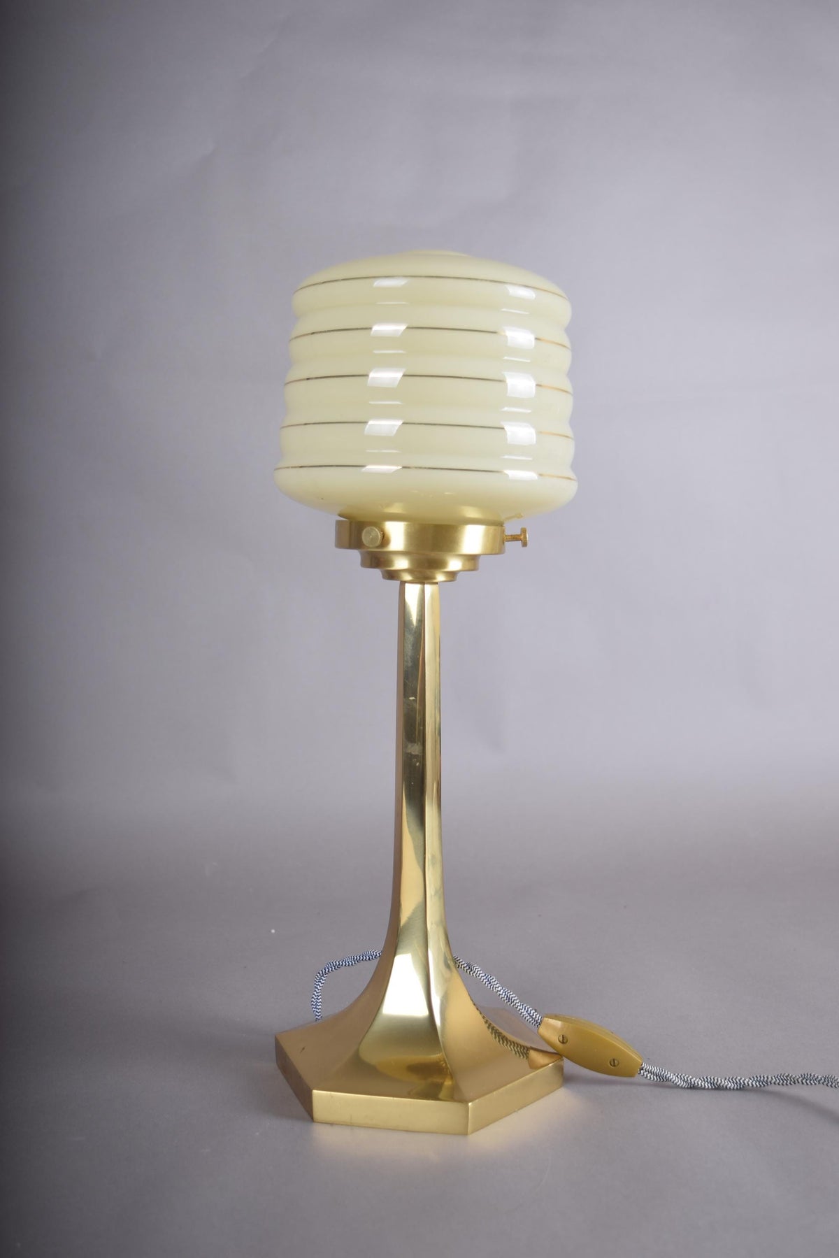 Josef Hoffmann Style Table Lamp, Brass Base with Ribbed Opaline Glass Shade, Wiener Werkstätte Inspired