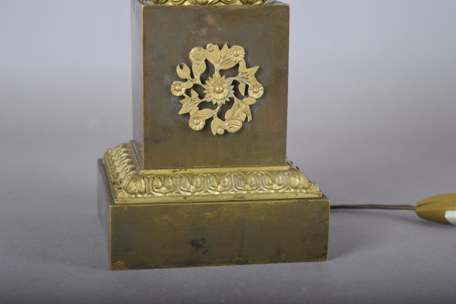 Antique Bronze Column Table Lamp, Gilt Floral Accents, Neoclassical Style, 19th Century
