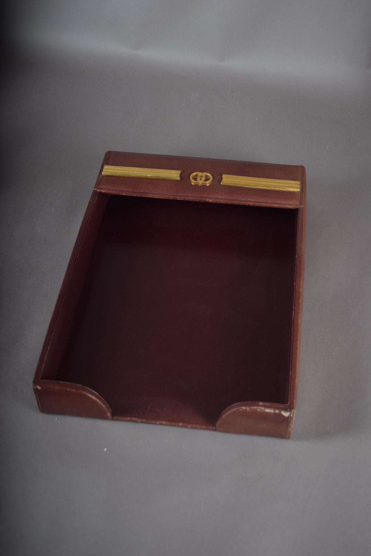 Vintage 1970s Gucci Red Leather Desk Tray – Gold Double-G Logo Paper Organizer, Rare Designer Office Accessory