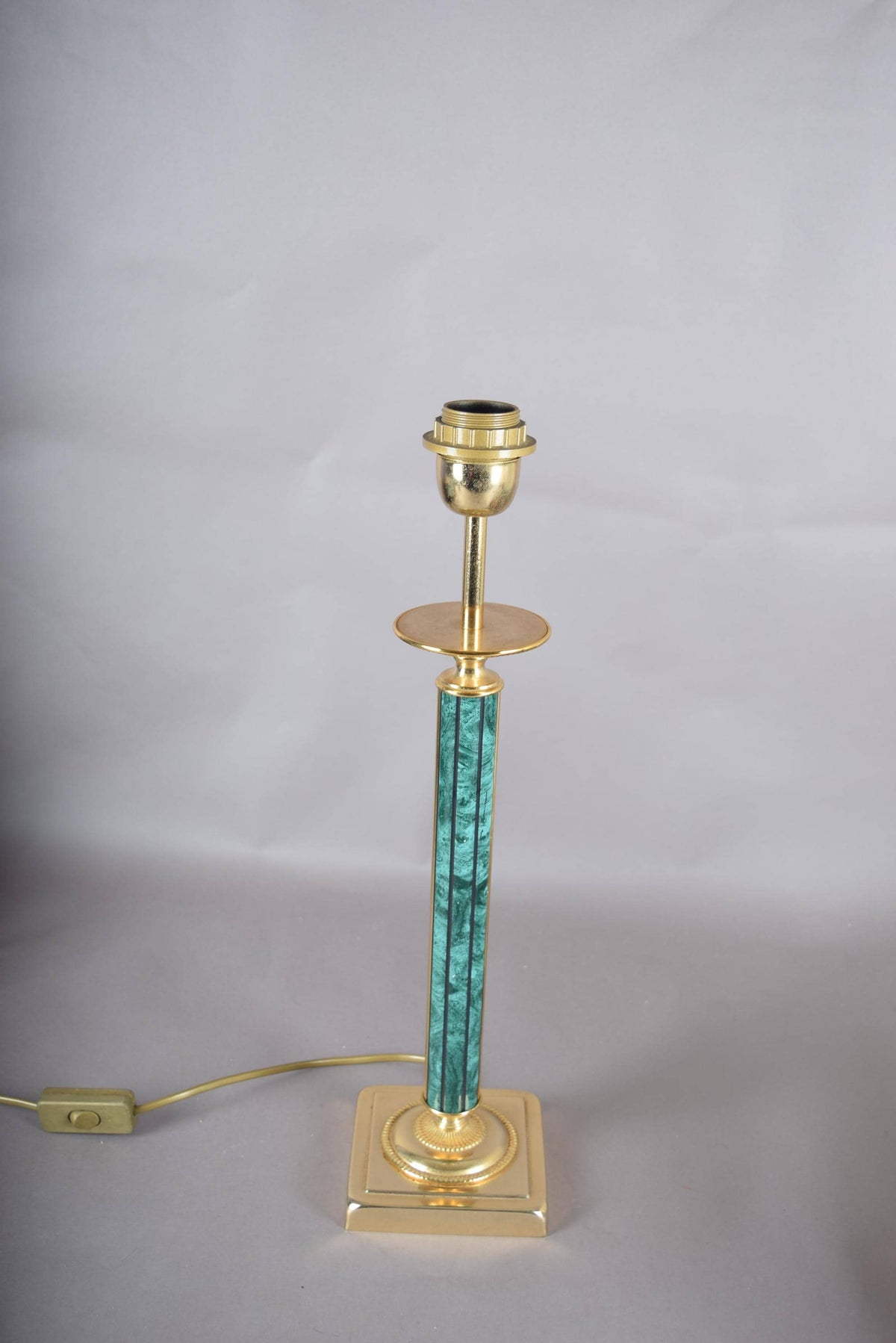 Vintage 1980s Table Lamp, Malachite-Style Green Column, Gold-Toned Metal, Hollywood Regency Style