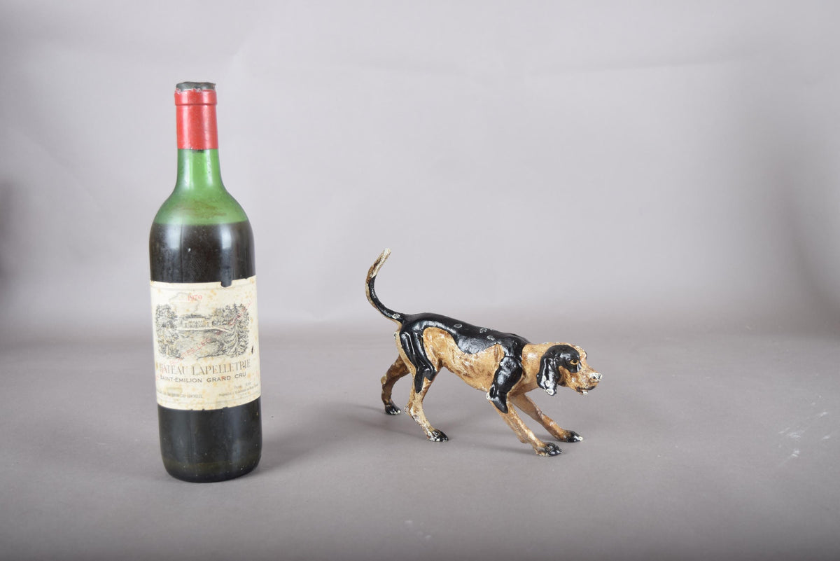 Vintage Circa 1930-1960 Hand-Painted Cast Metal Foxhound Figurine – English Sporting Country Decor Collectible