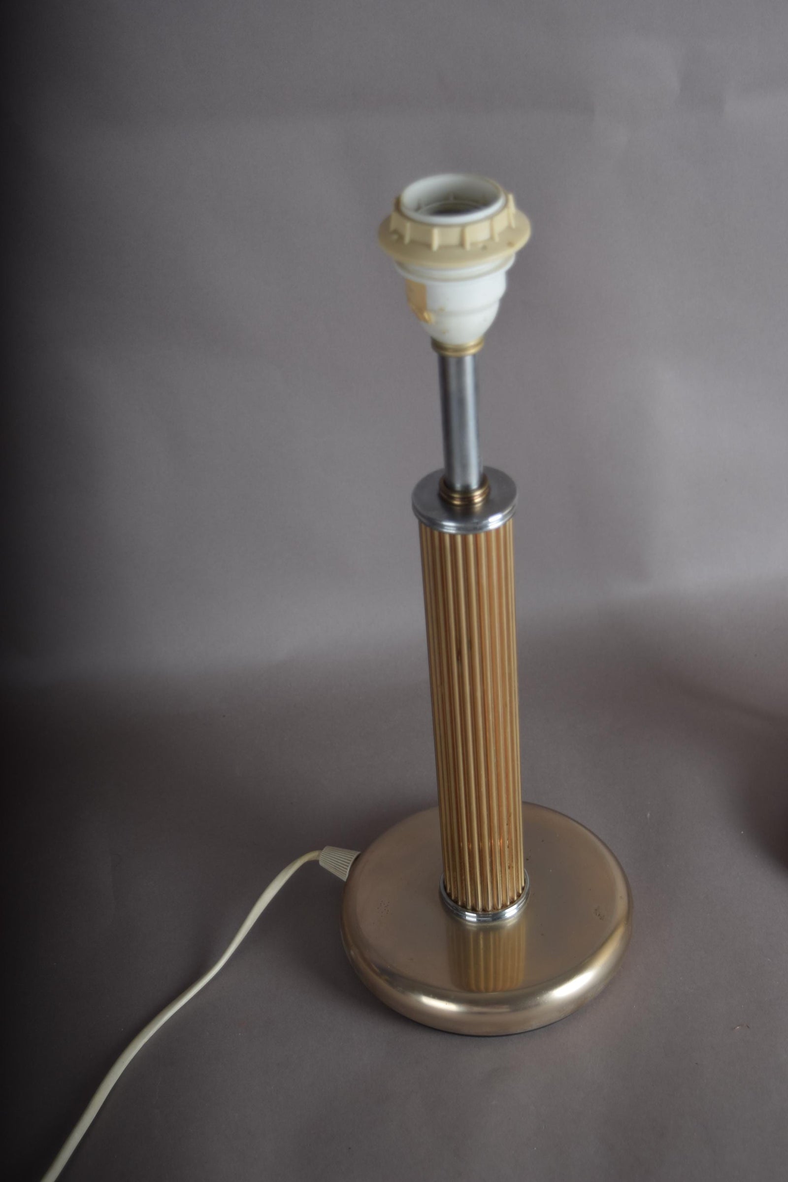 Pair of Mid-Century Modern Style Metal Table Lamps, Fluted Column, 1980s
