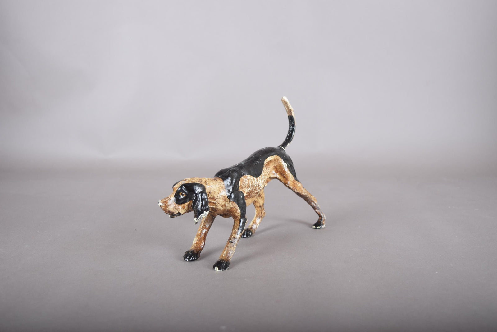 Vintage Circa 1930-1960 Hand-Painted Cast Metal Foxhound Figurine – English Sporting Country Decor Collectible