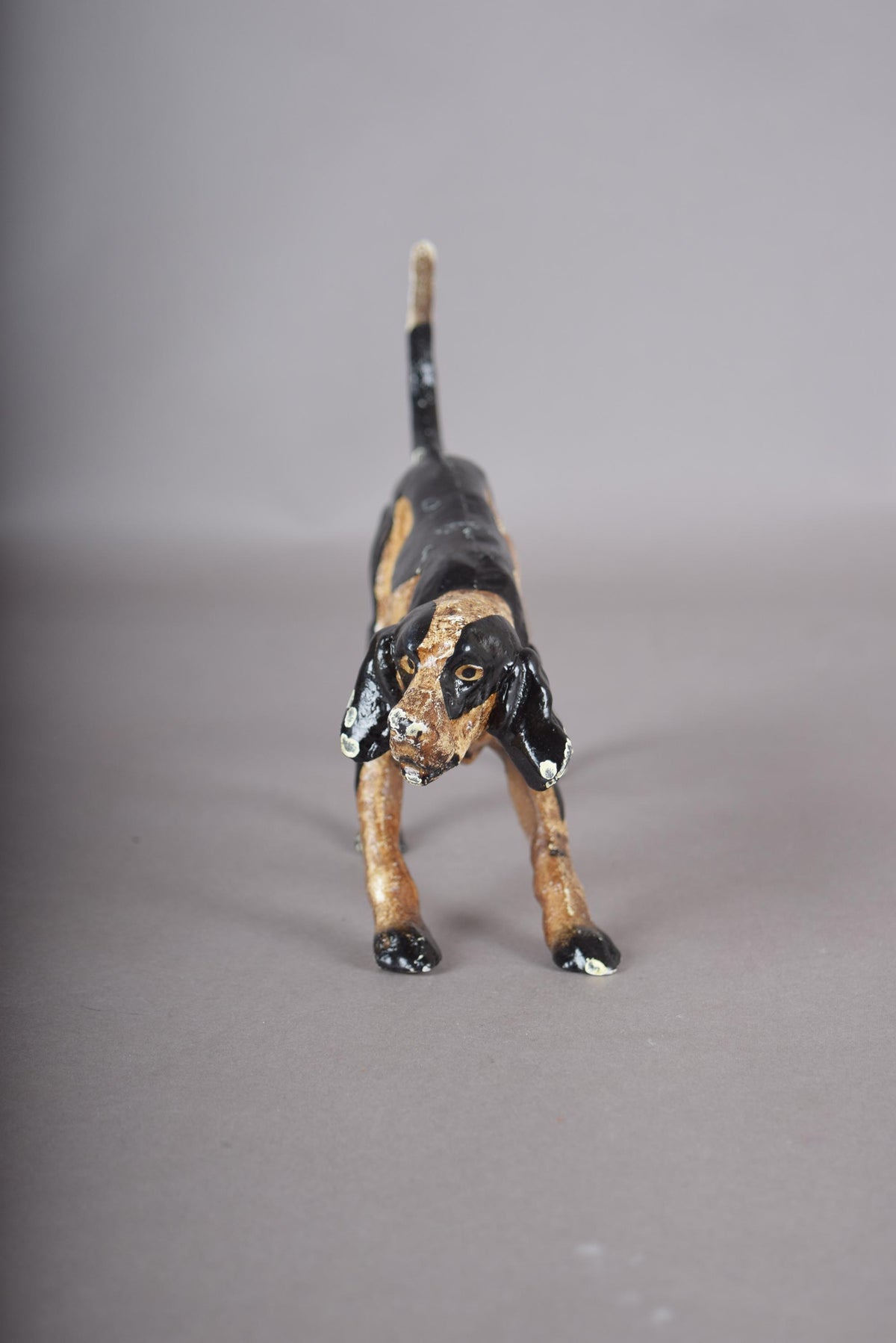 Vintage Circa 1930-1960 Hand-Painted Cast Metal Foxhound Figurine – English Sporting Country Decor Collectible