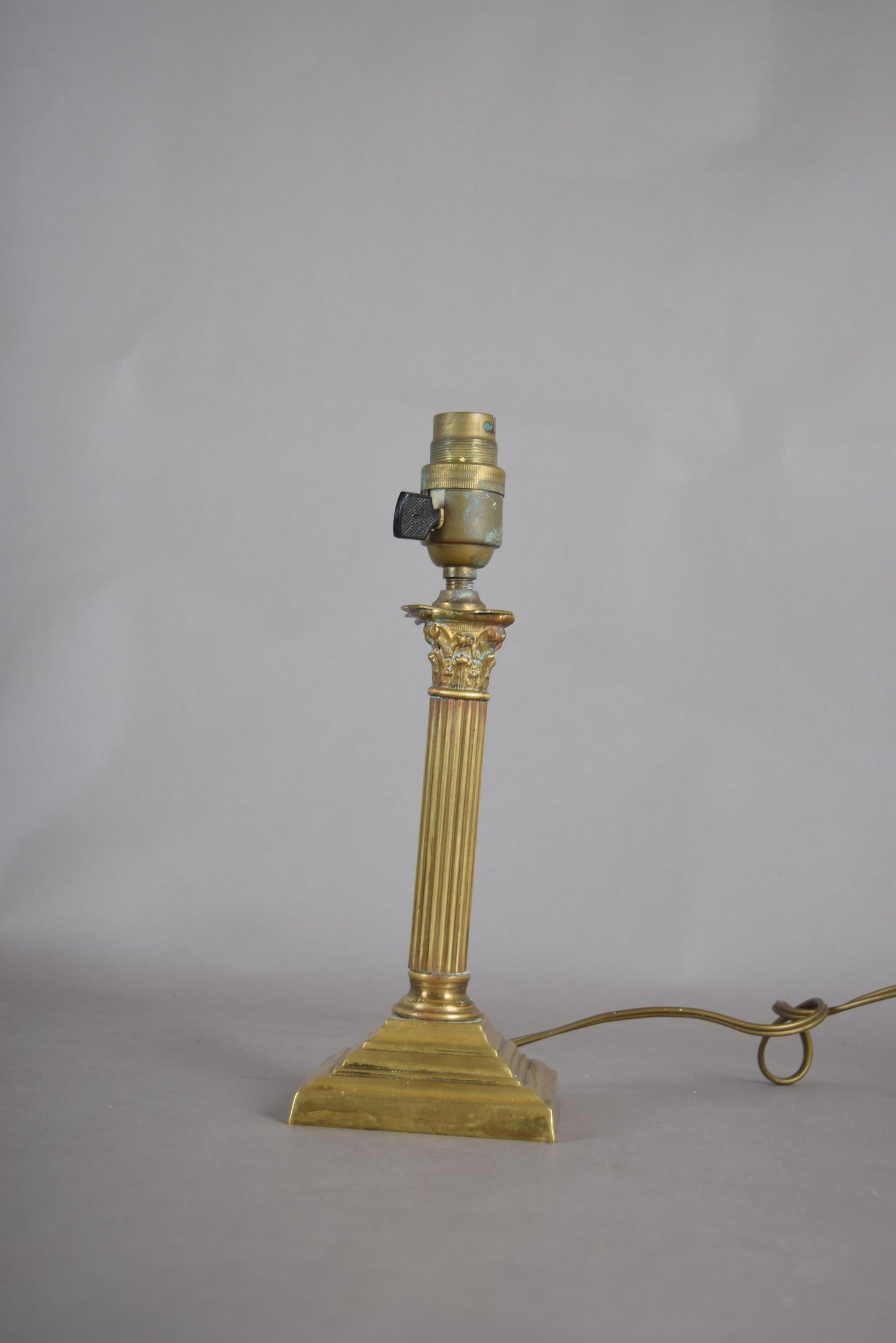 Vintage Patinated Brass Desk Lamp Base, Fluted Column, Corinthian Capital, No Shade, 1950s