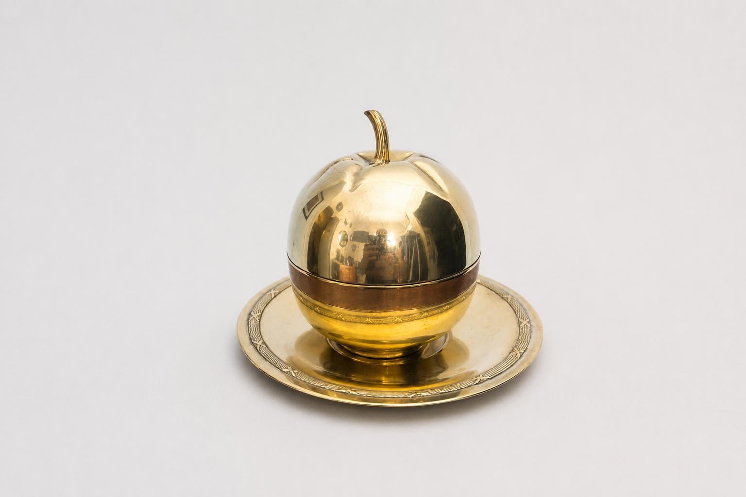 Vintage Brass Apple Trinket Box on Pedestal Dish, Hollywood Regency, 1950s