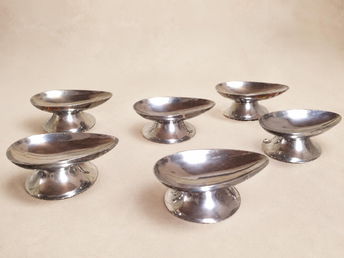 Set of 6 Vintage Stainless Steel Avocado Dishes, Mid-Century Serving Bowls, Inox Appetizer Dishes, Retro Tableware Set, Circa 1950s