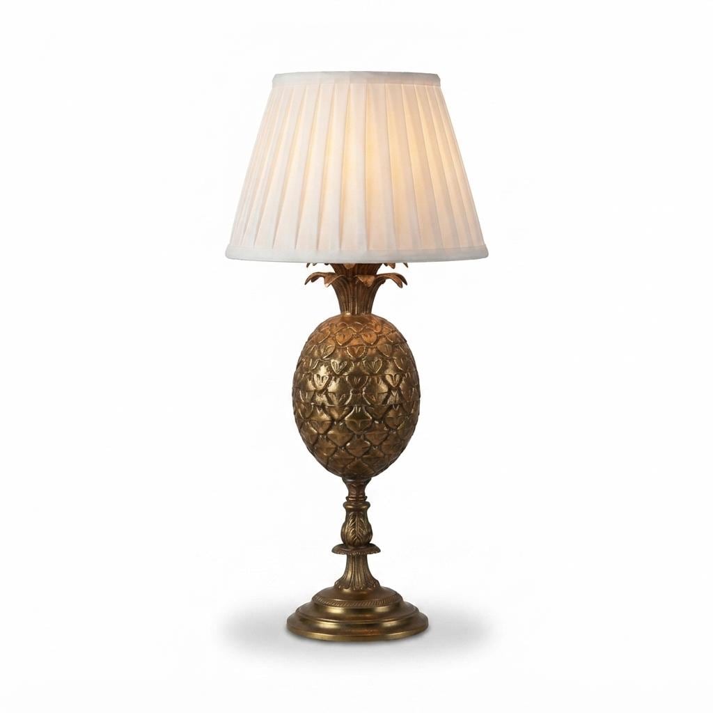 Vintage Brass Pineapple Table Lamp | Classic Hospitality Symbol | Gold-Tone Statement Lighting | Circa 1950s