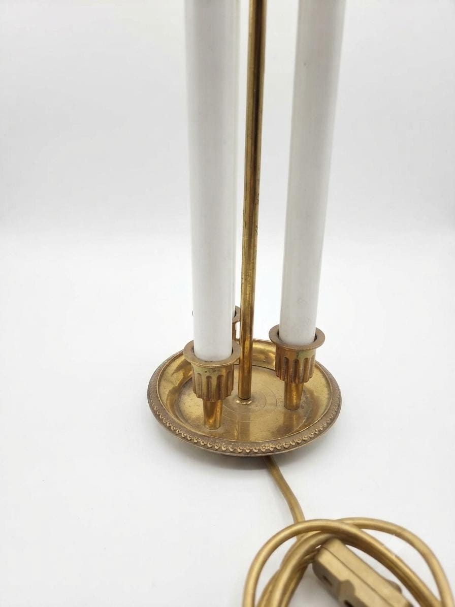Three-Light Bouillotte Table Lamp, Bronze Base and Green Tole Shade