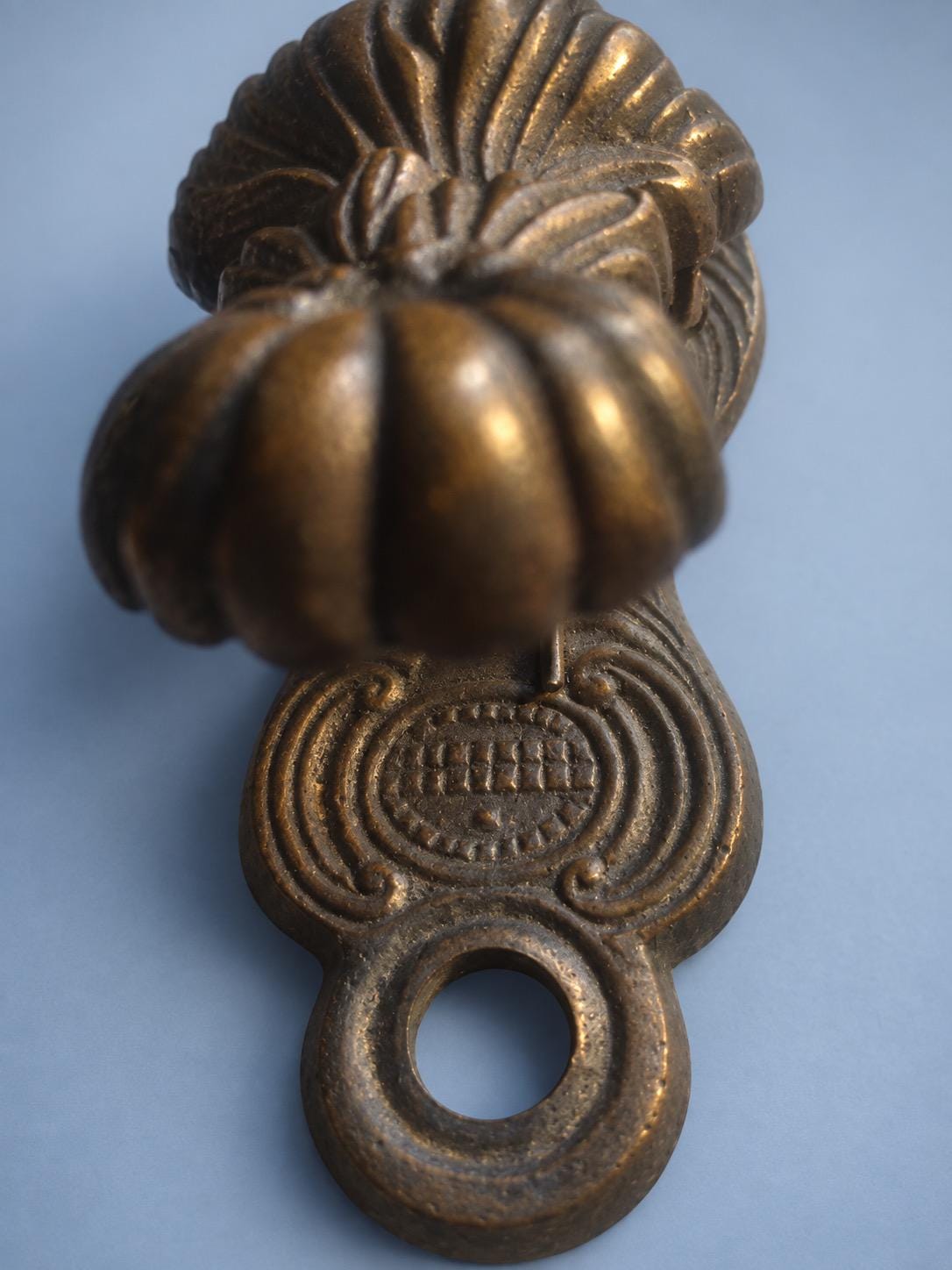 Vintage Bronze-Tone Metal Letter Clip with Fan-Shaped Leaf Lever and Rosette Knob, Wall or Desk Mount