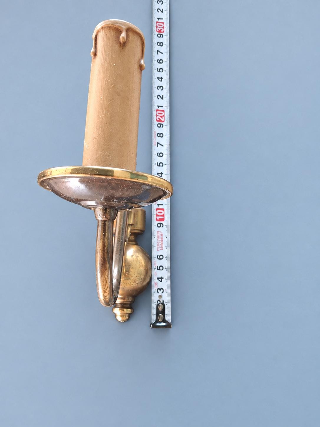 Vintage Pair of Flemish Style Brass-Tone Single-Arm Wall Sconces with Polished Ball