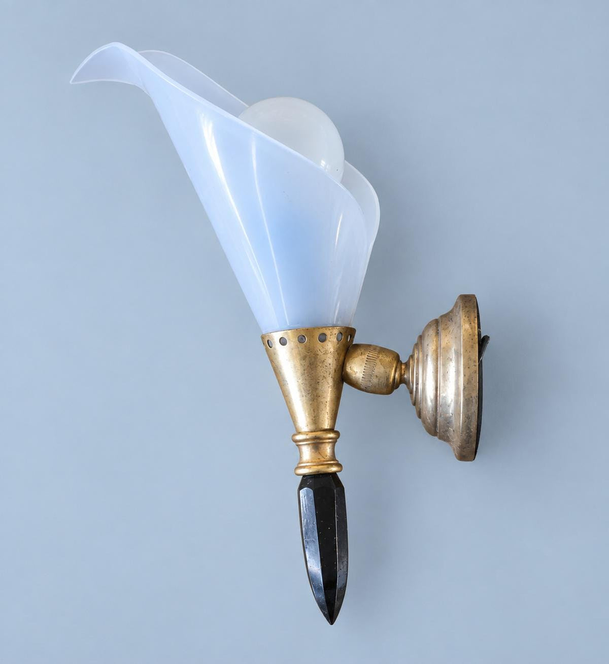 Pair of Vintage Rockabilly Wall Sconces, Black and White Plastic Petal Shades, Brass-Tone Bases and Pointed Finials