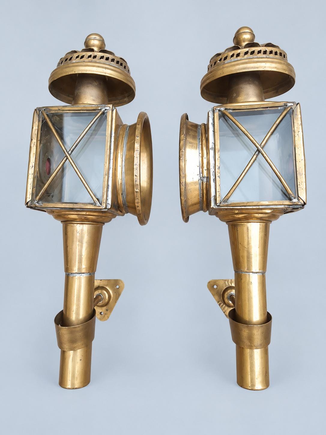 Vintage Pair of Brass-Tone Carriage Lanterns with Oval Glass Fronts and Wall Brackets