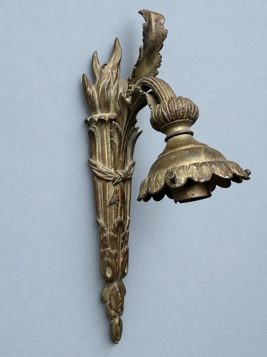 Vintage Single Louis XVI Style Bronze-Tone Torch Wall Sconce with Acanthus Arm and Hanging Shade Holder