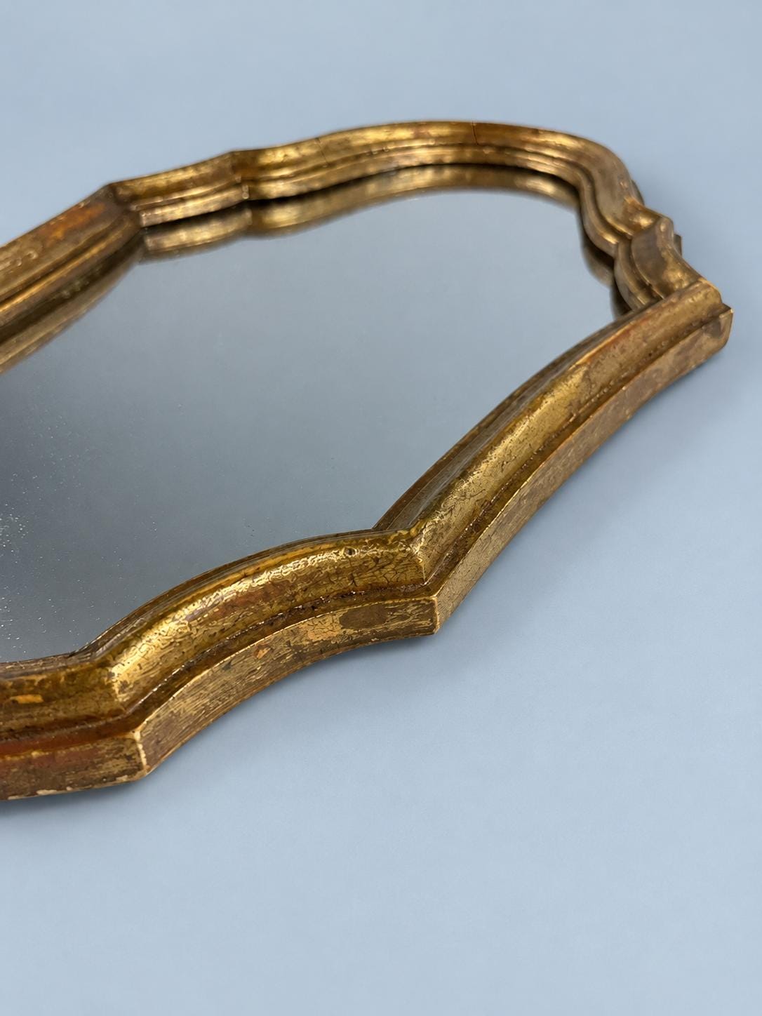 Vintage Small Gold-Tone Wall Mirror with Arched Shaped Frame and Softly Worn Gilding, 21 × 32 cm