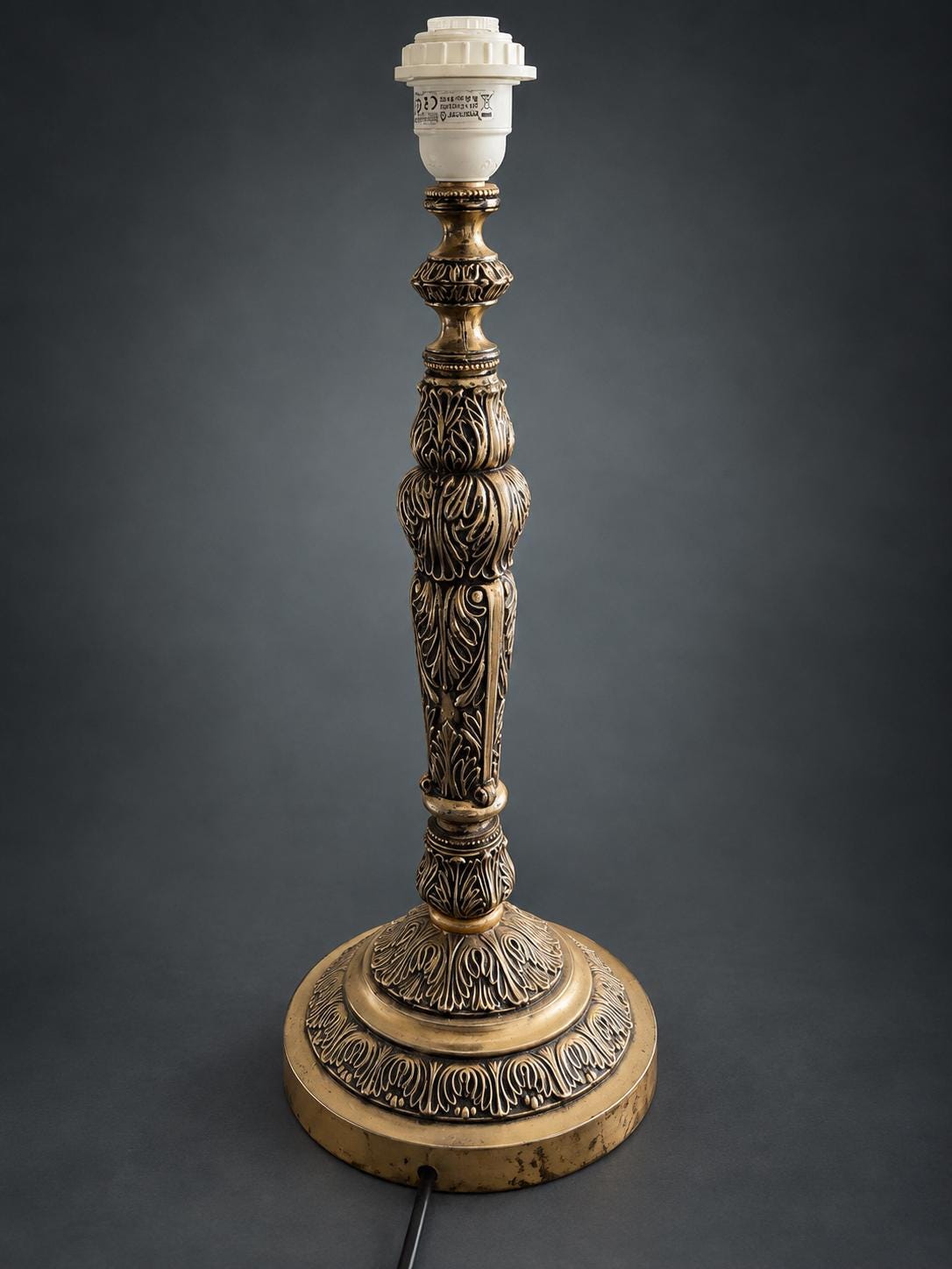 Acanthus Leaf Candlestick Table Lamp in Gilt Metal, Baluster Stem and Stepped Round Base, Baroque Revival Style