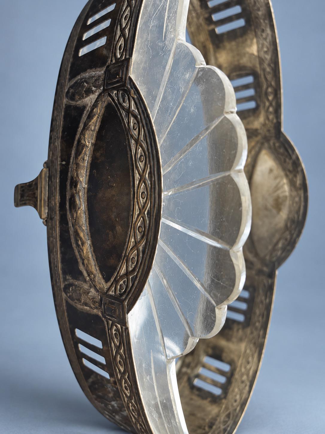 Vintage Neoclassical Style Silver-Tone Oval Jardinière Centrepiece with Laurel Cartouche, Pierced Sides and Fan-Shaped Cut Glass Liner