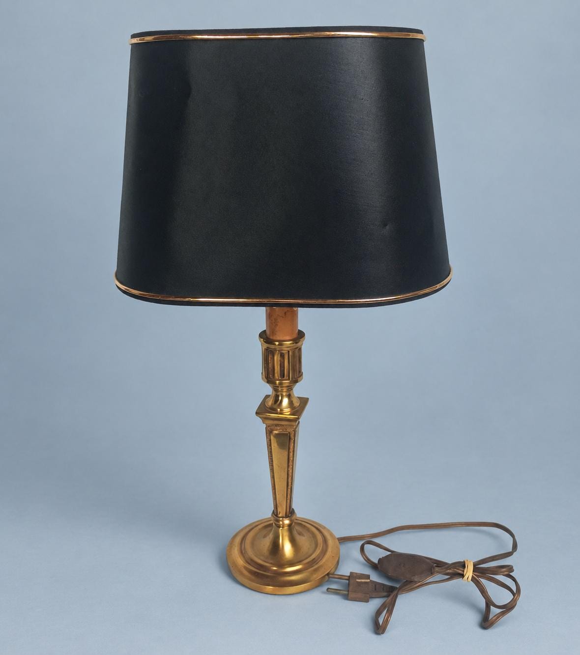 Vintage 1980s Louis XVI Style Brass-Tone Candlestick Table Lamp with Black and Gold Oval Shade