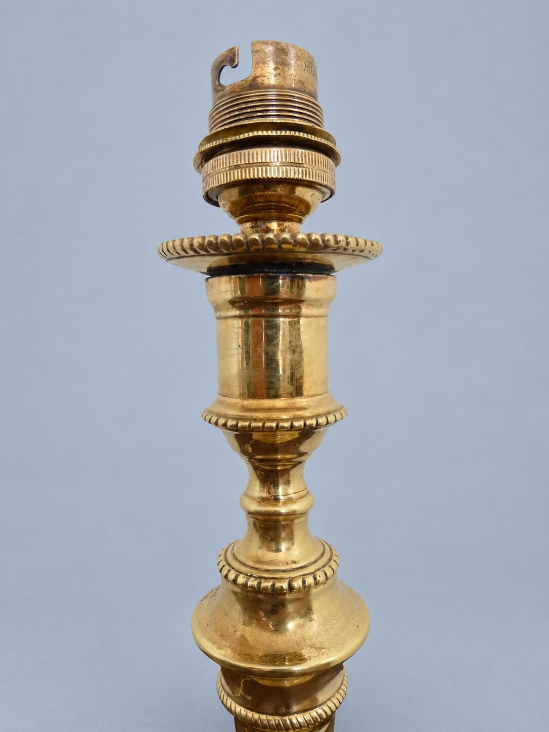 Antique Louis XVI Style Brass-Tone Candlestick Table Lamp with Beaded Friezes and Fluted Stem