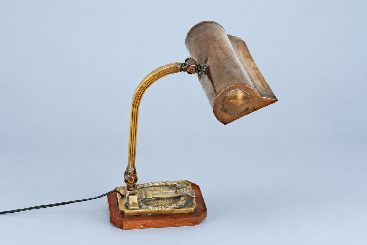 Vintage Banker's Desk Lamp, Attributed 1930s–40s, Brass-Tone Metal Hood and Reeded Arm on Wooden Base, 35 cm
