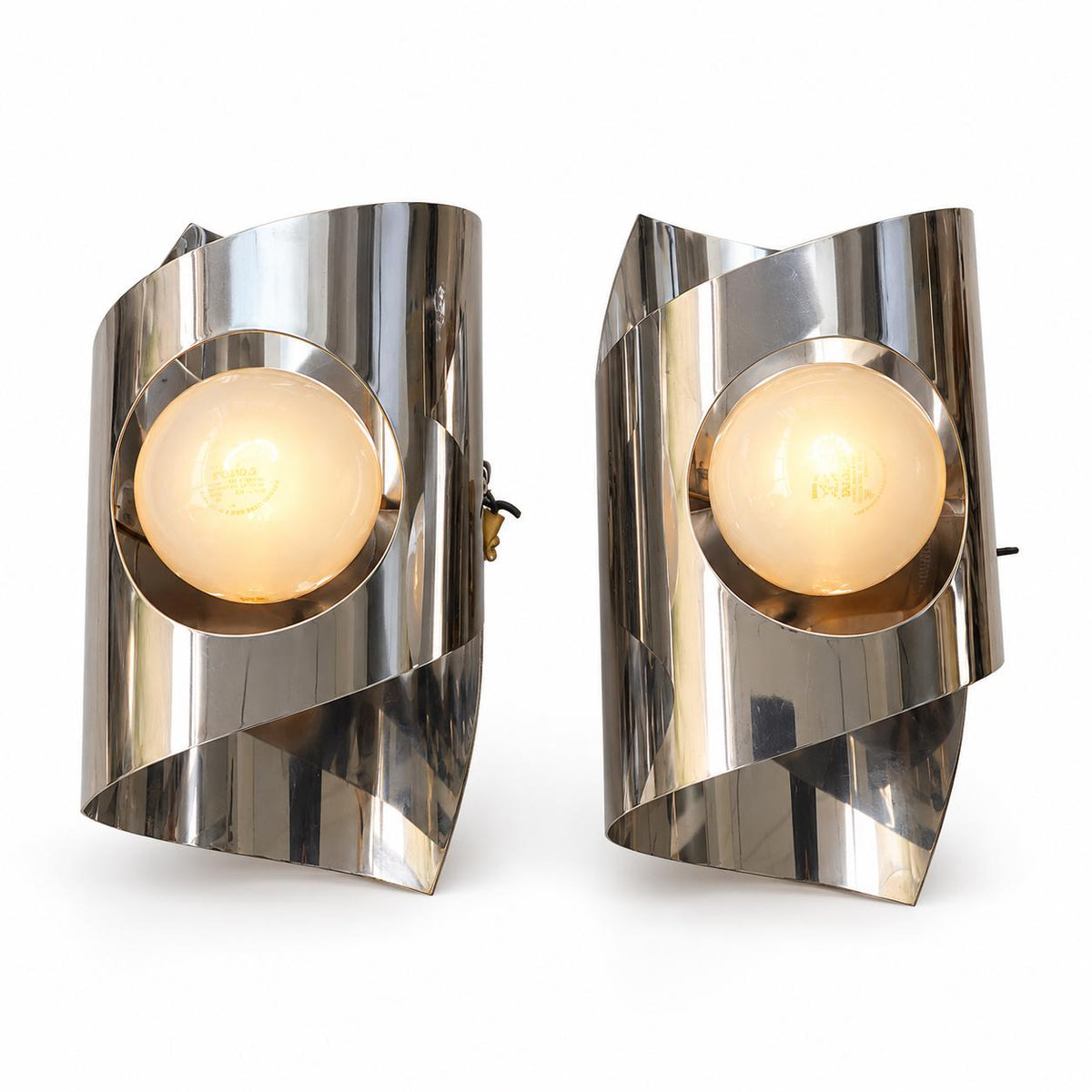 Vintage Pair of 1970s Space Age Curled Chrome-Tone Metal Wall Sconces
