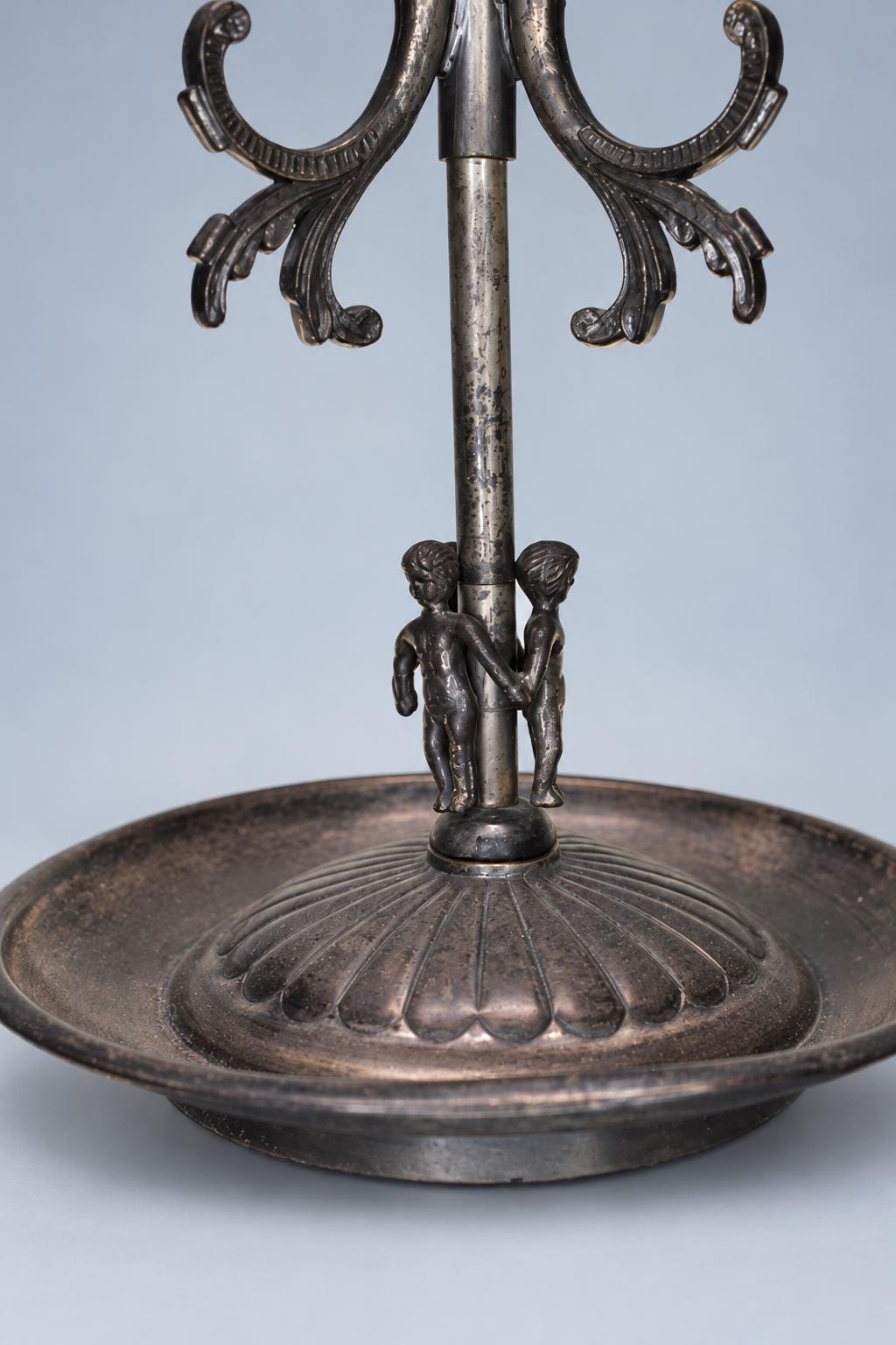 Vintage Three-Light Candelabrum Table Lamp, Silver-Tone Metal with Ram’s Head Scroll Arms, Faceted Glass Centre Spike, Gadrooned Dish Base