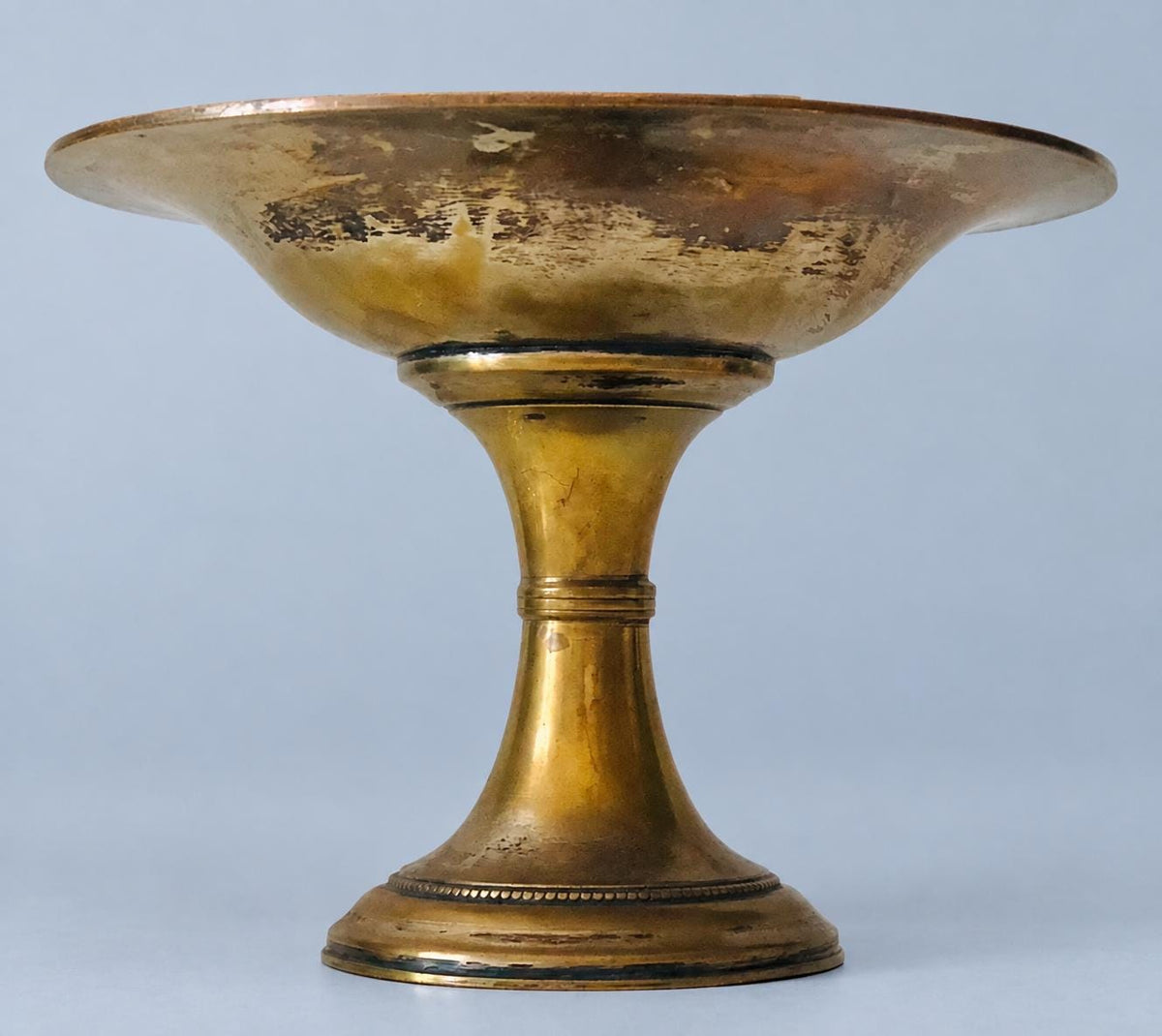 Vintage Neoclassical Style Footed Tazza, Patinated Metal Pedestal Dish with Shell Motifs and Beaded Borders, 21 cm