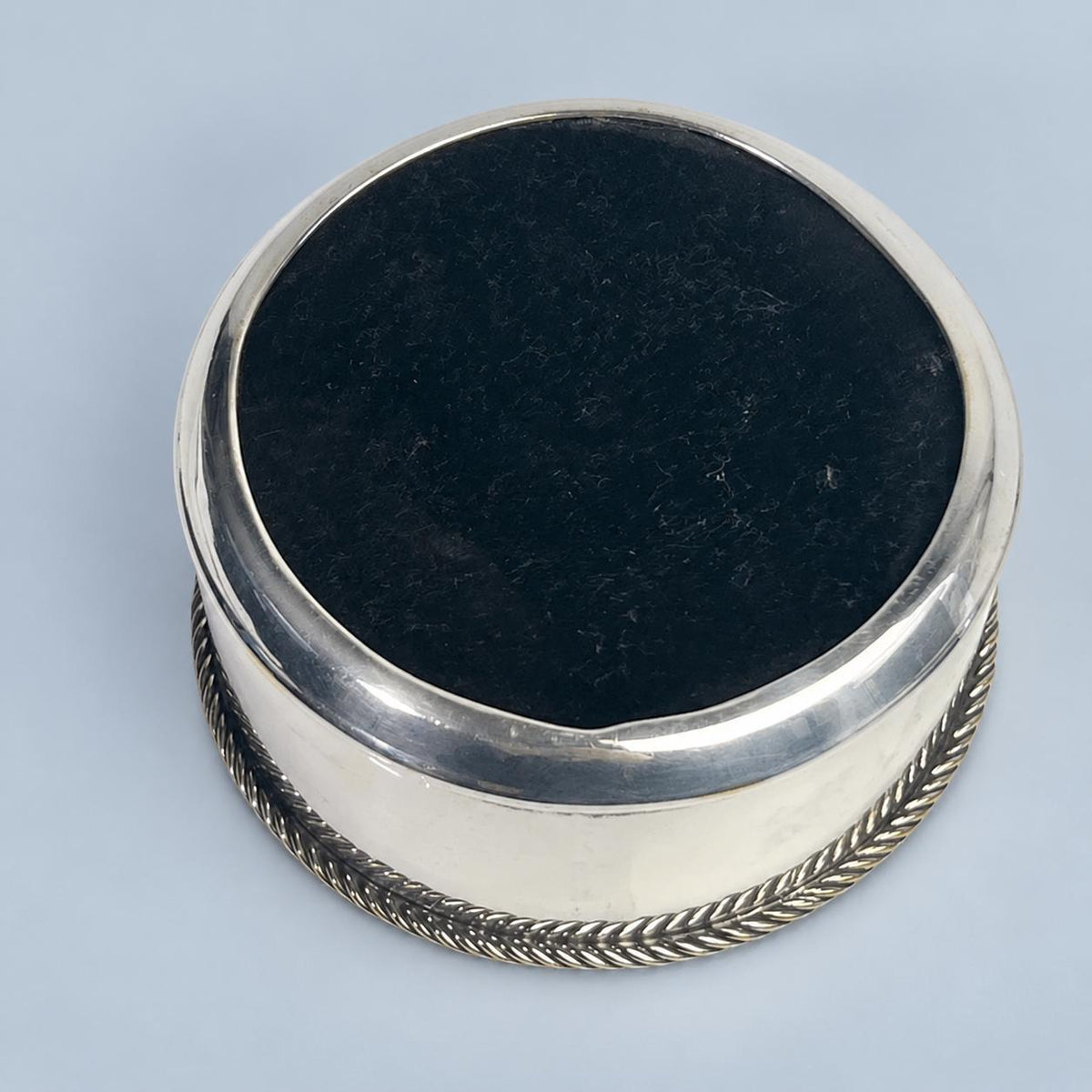 Vintage Silver-Tone Wine Bottle Coaster with Rope-Twist Rim and Wooden Base