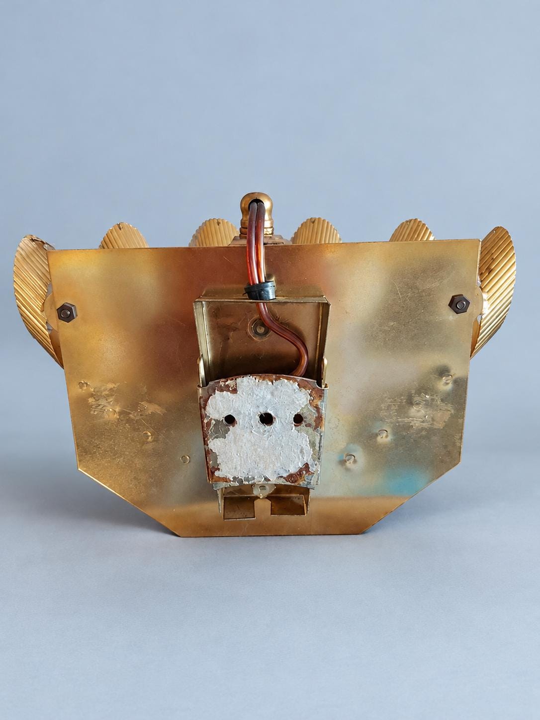 Vintage Pair of Hollywood Regency Wall Sconces, Gold-Tone Brass Crown with Faceted Glass Drops and Beaded Basket, 21 cm