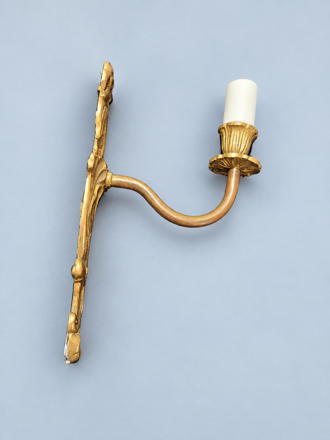 Vintage Pair of Rococo Louis XV Style Single-Light Wall Sconces, Gilt Metal Acanthus Scrolls, Candle Lights, 22 cm