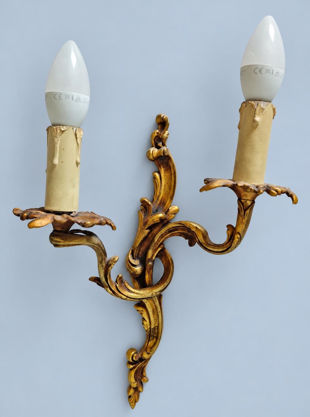Vintage Louis XV Style Gilt Metal Wall Sconce, Rocaille Scrolls with Two Candle Lights, 38 cm