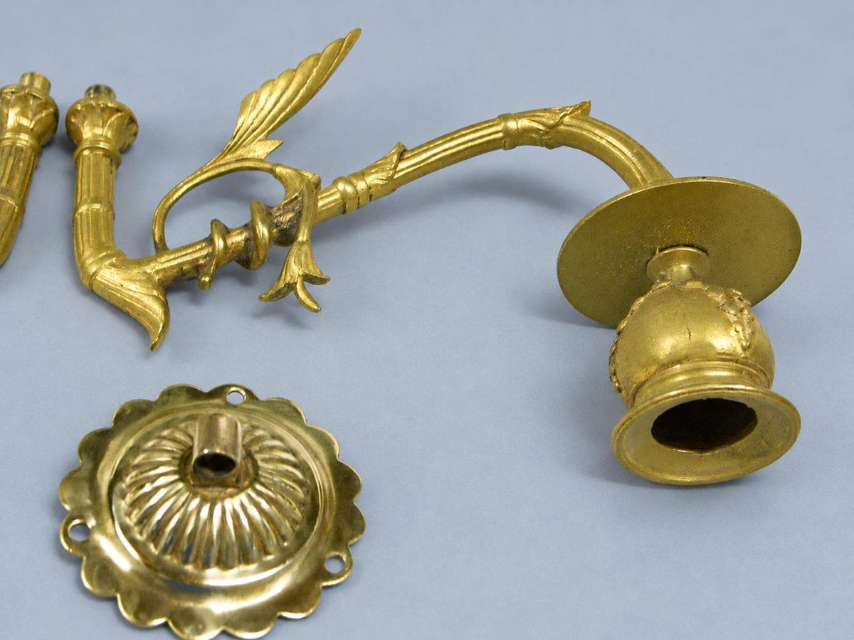 Vintage Pair of Swing-Arm Candle Sconces, Gilt Metal Faux-Bamboo Arms on Fluted Rosettes, Piano Style, 19 cm