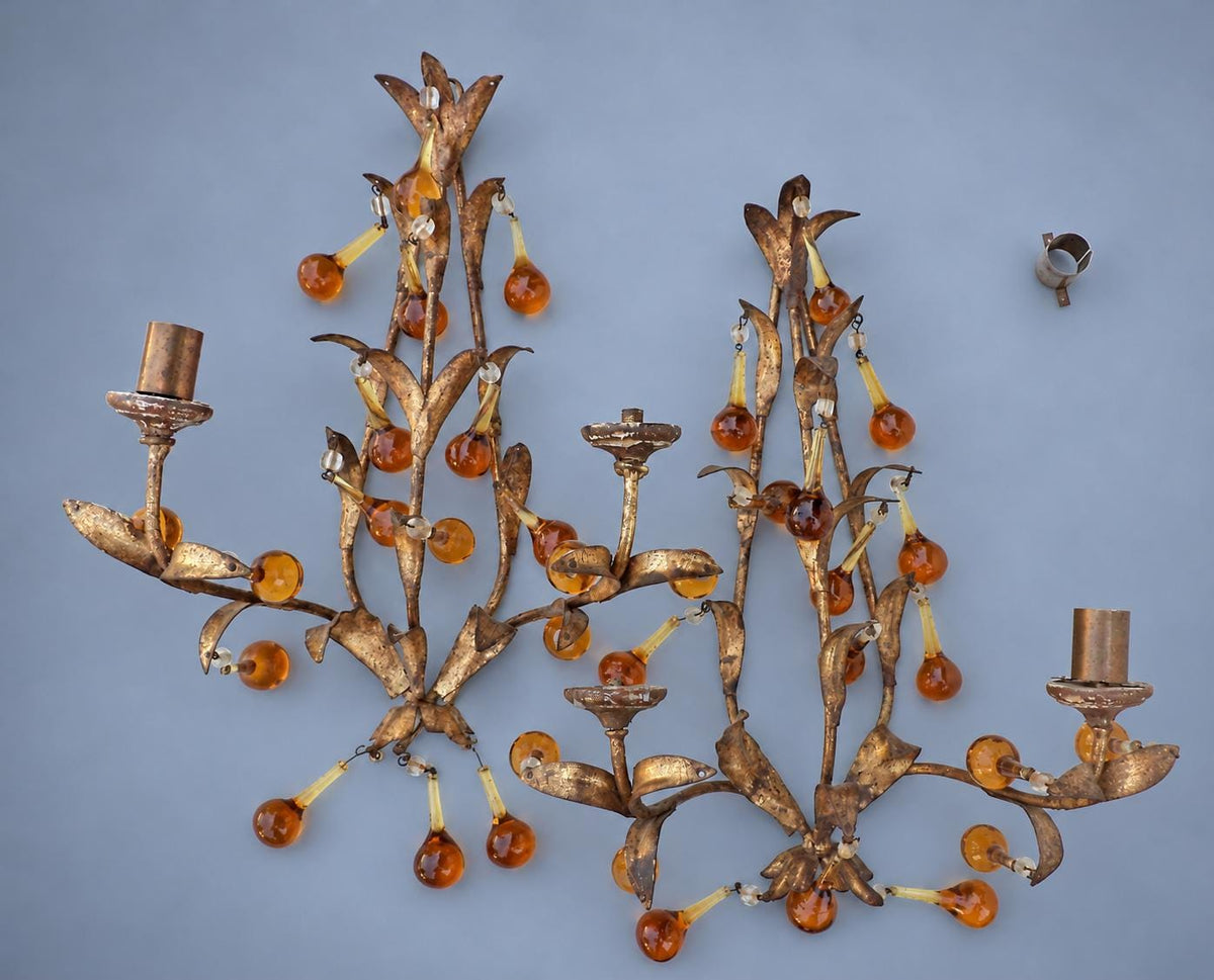 Vintage Pair of Florentine Style Gilt Tôle Candle Sconces with Amber Glass Drops, Leaf Sprays and Two Arms Each, 45 cm