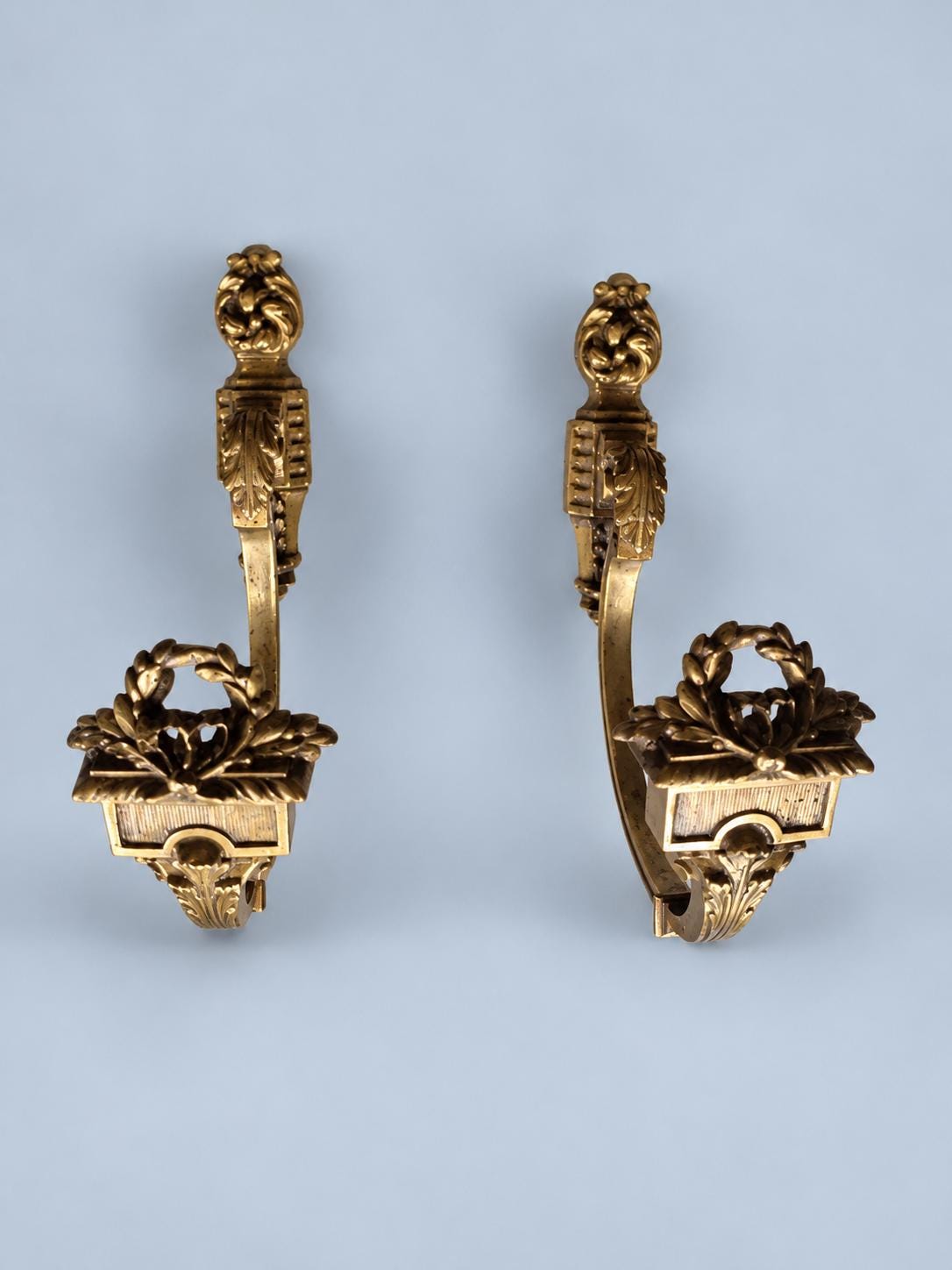 Pair of Antique Napoleon III Gilt Bronze Curtain Tiebacks, Louis XVI Style Laurel Wreath Holdbacks, 19th Century Drapery Hardware