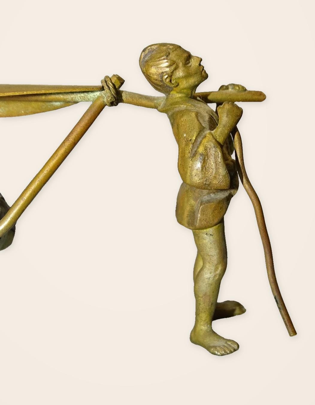 Antique Napoleon III Japonisme Bronze Figure Group, Two Bearers Carrying a Lady with Fan in a Hammock Litter, 19th Century