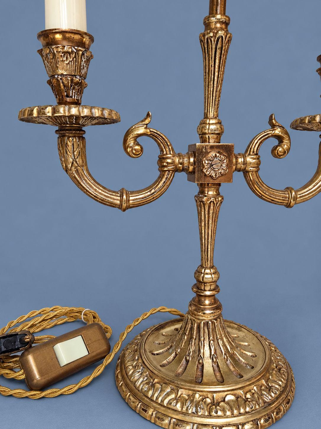 Vintage Louis XVI Style Bronze Bouillotte Lamp with Black Tole Shade and Gilt Laurel Leaf Bands, Two Lights, Rosette Stem