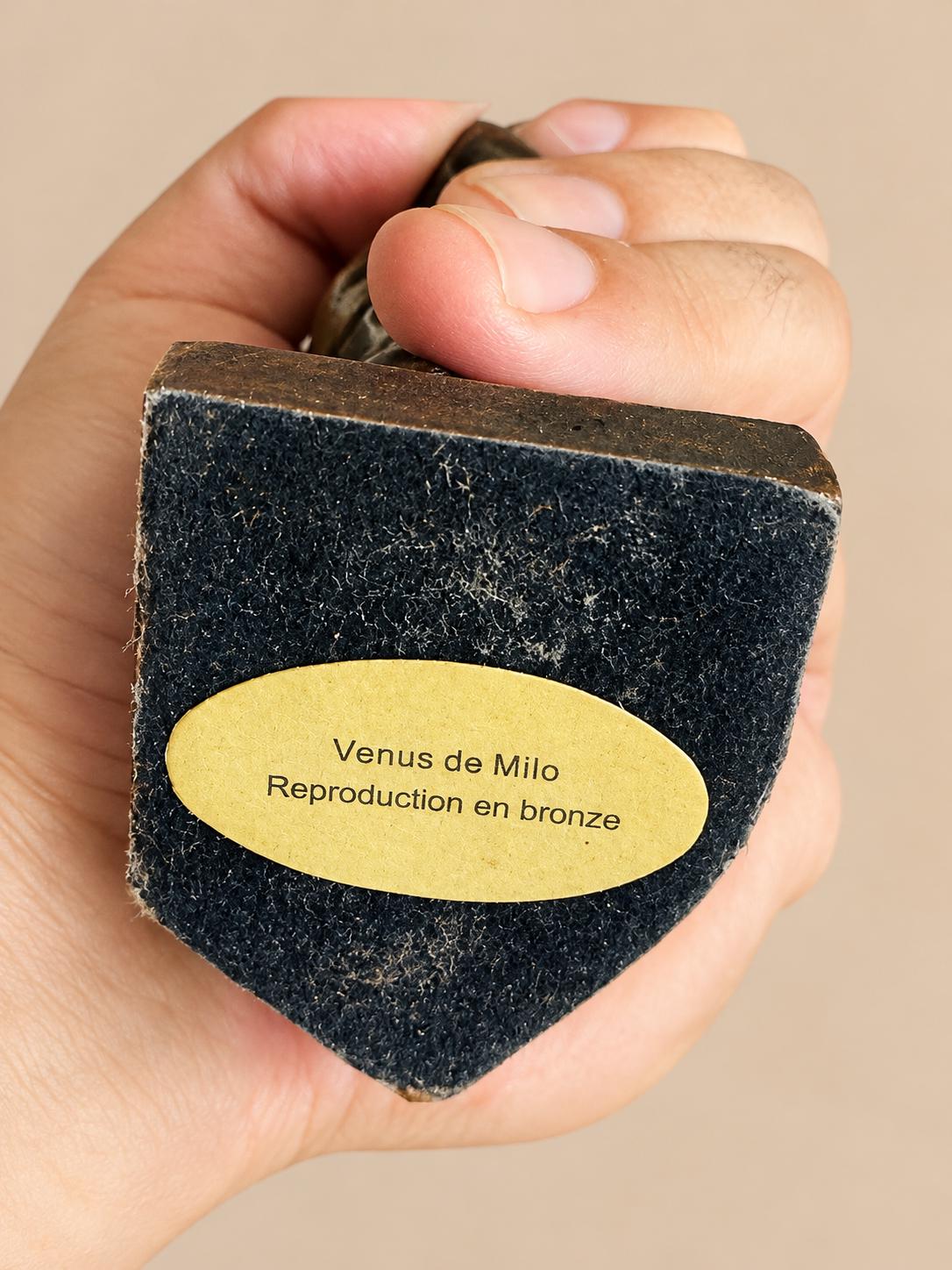 Vintage Venus de Milo Miniature, Dark Bronze-Tone Metal with Drapery and Felt Base, 15 x 6 cm