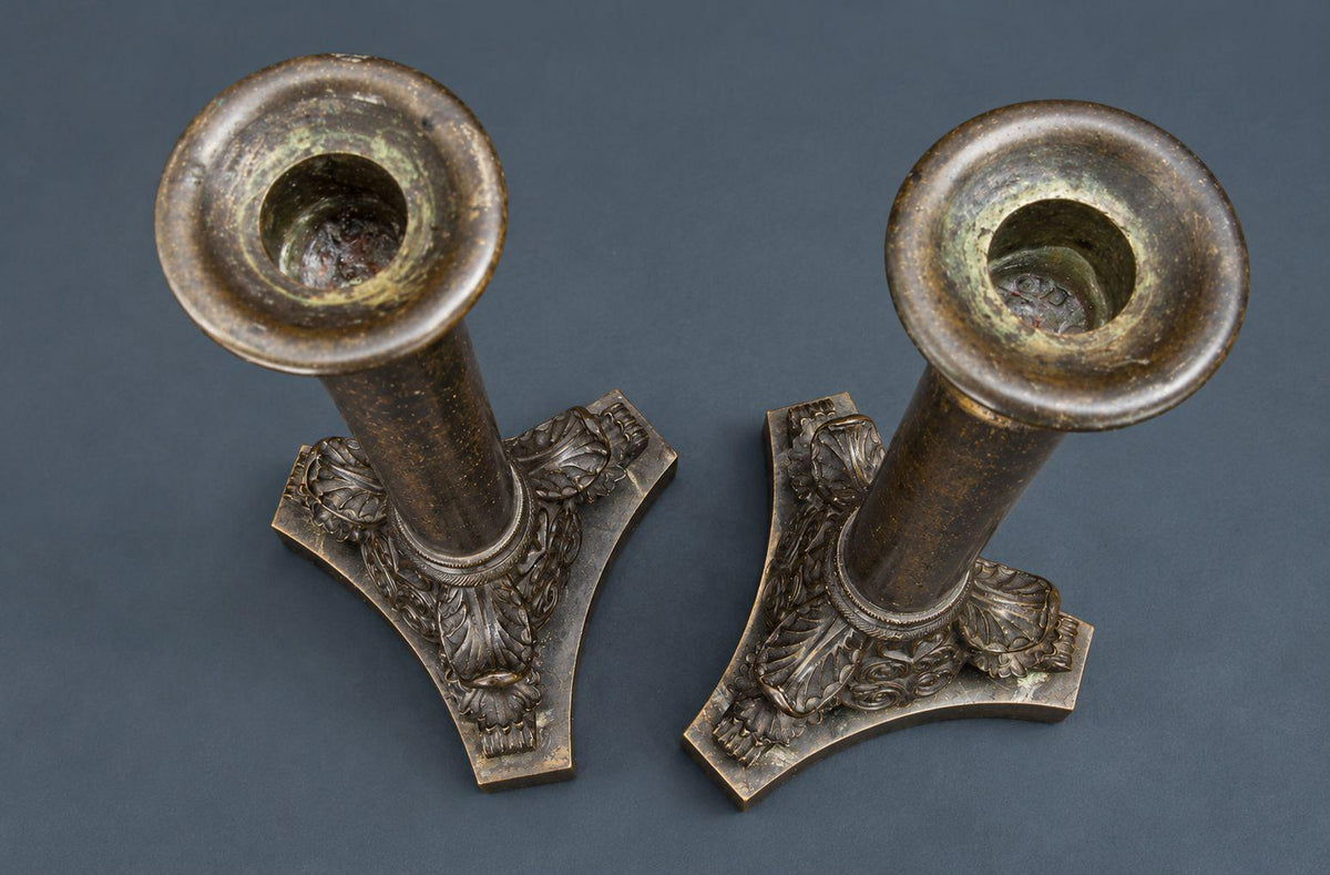 Pair of Antique French Asteare Patent Candlesticks, Spring-Loaded Column Candle Holders with Acanthus Tripod Bases, circa 1850