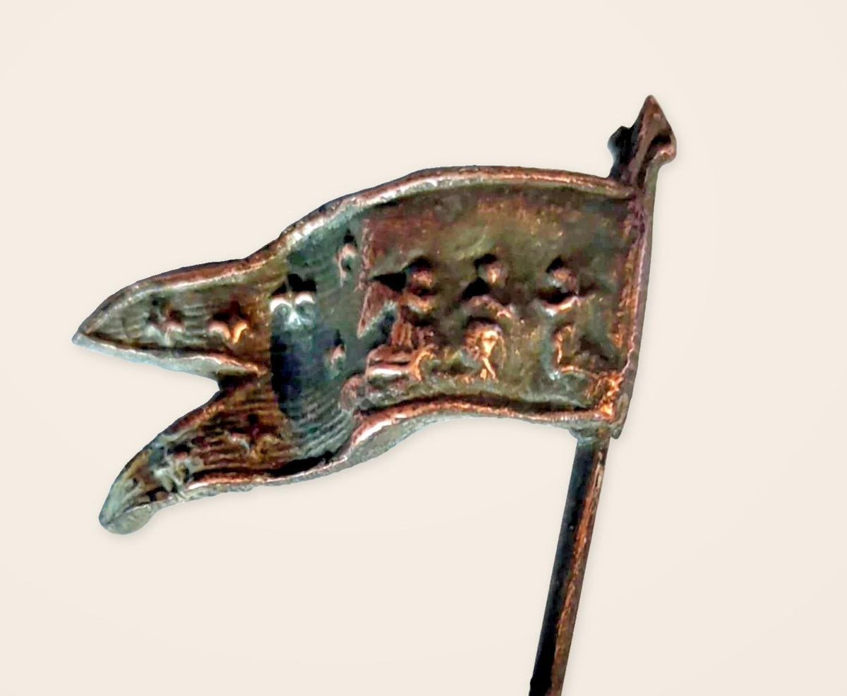 Vintage Small Bronze Joan of Arc Figurine in Armour Holding Her Banner, French Patriotic Statuette, Early 20th Century