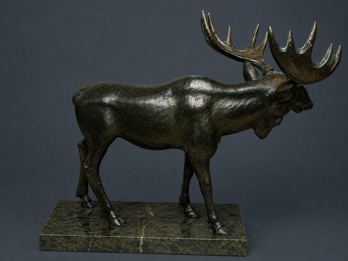 Antique Animalier Bronze Moose Sculpture, Standing Bull with Broad Antlers, Dark Graphite Patina on Stone Base, circa 1890