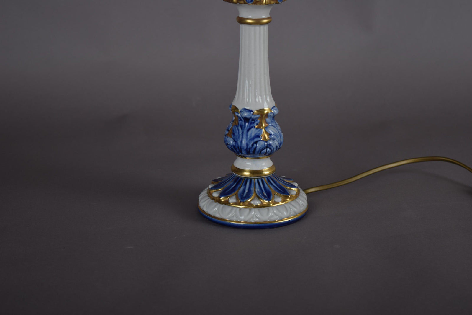 Vintage Blue and White Ceramic Table Lamp, Gilt Fluted Column — Pleated Shade Included