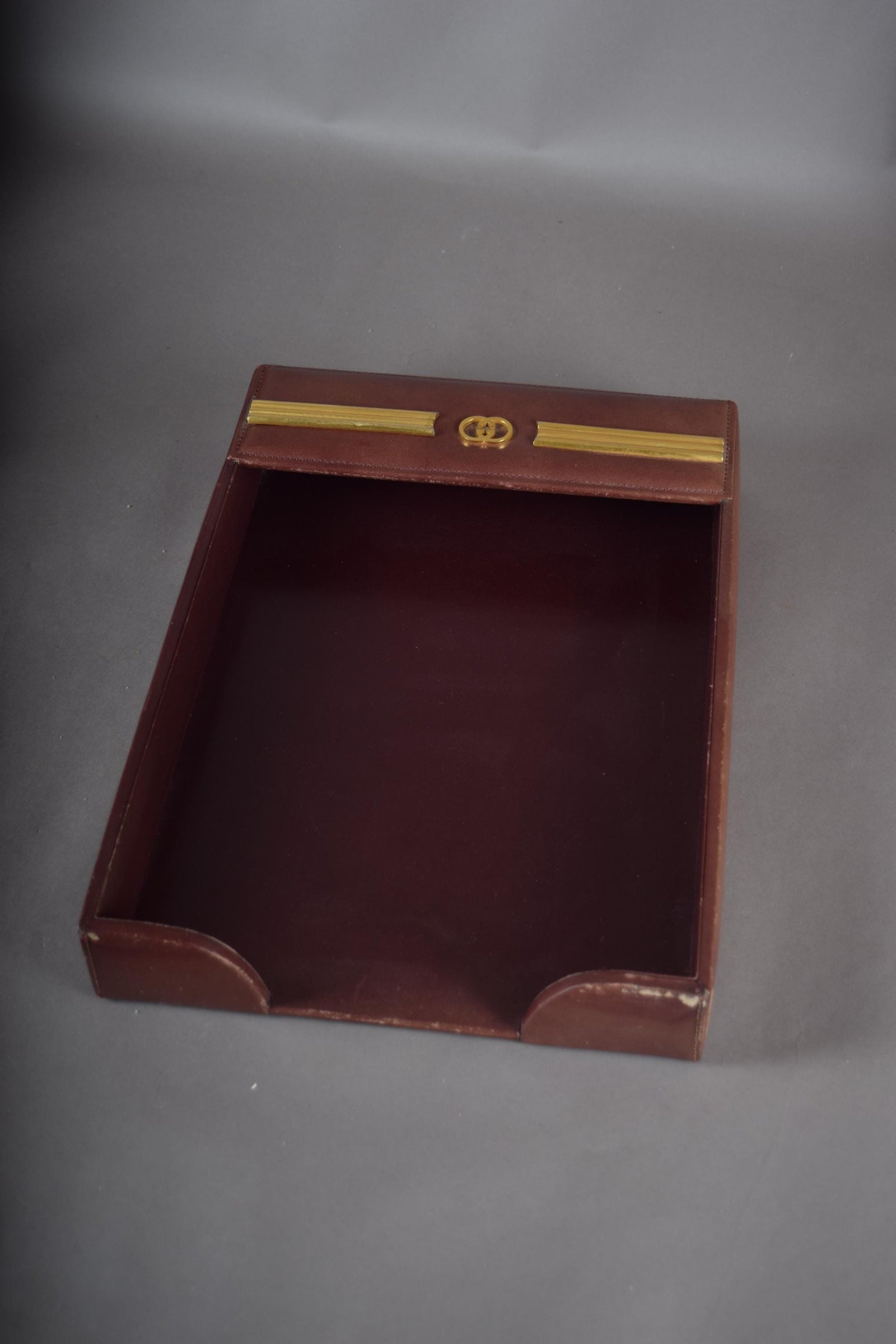Vintage 1970s Gucci Red Leather Desk Tray – Gold Double-G Logo Paper Organizer, Rare Designer Office Accessory